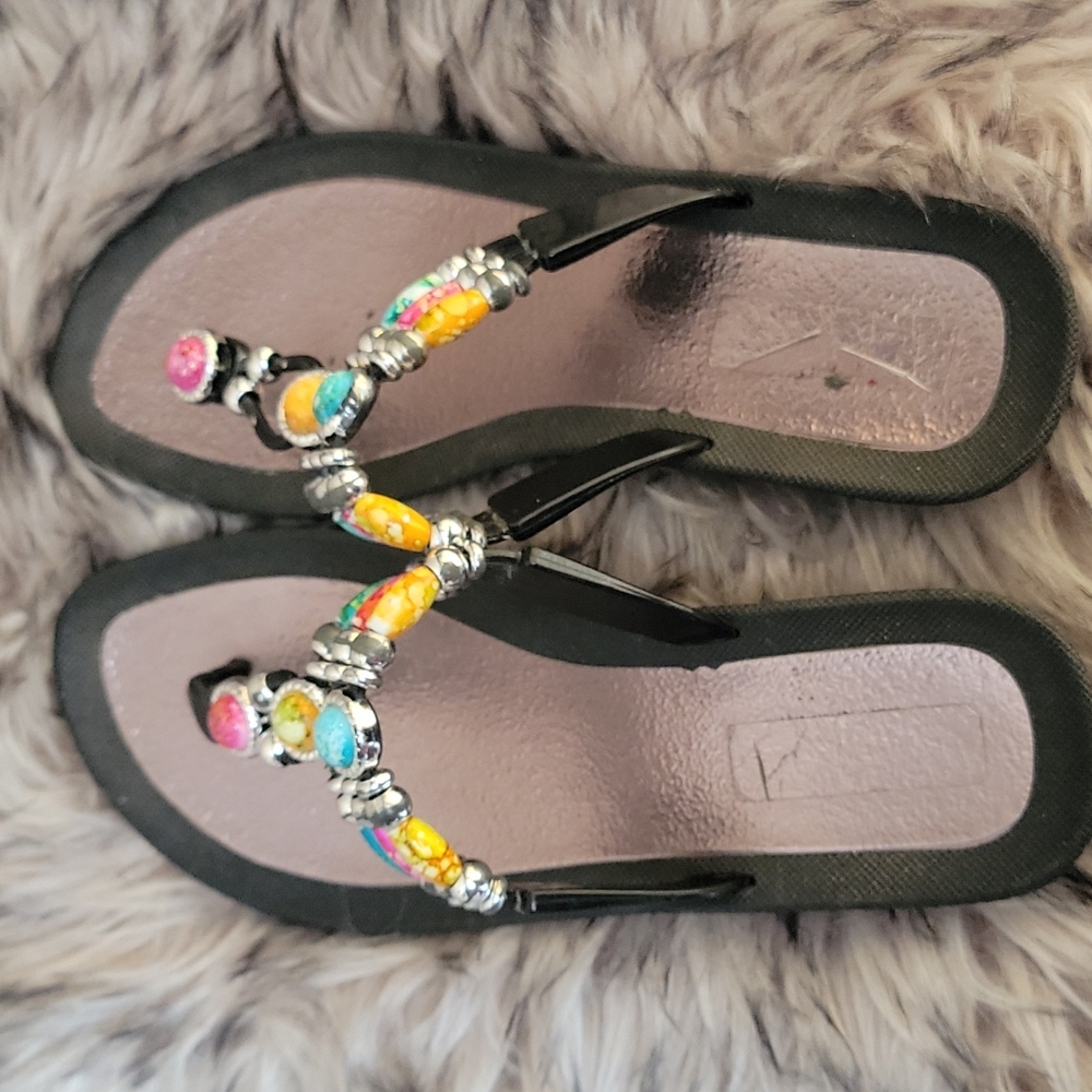 Sandals - Picture 2 of 3